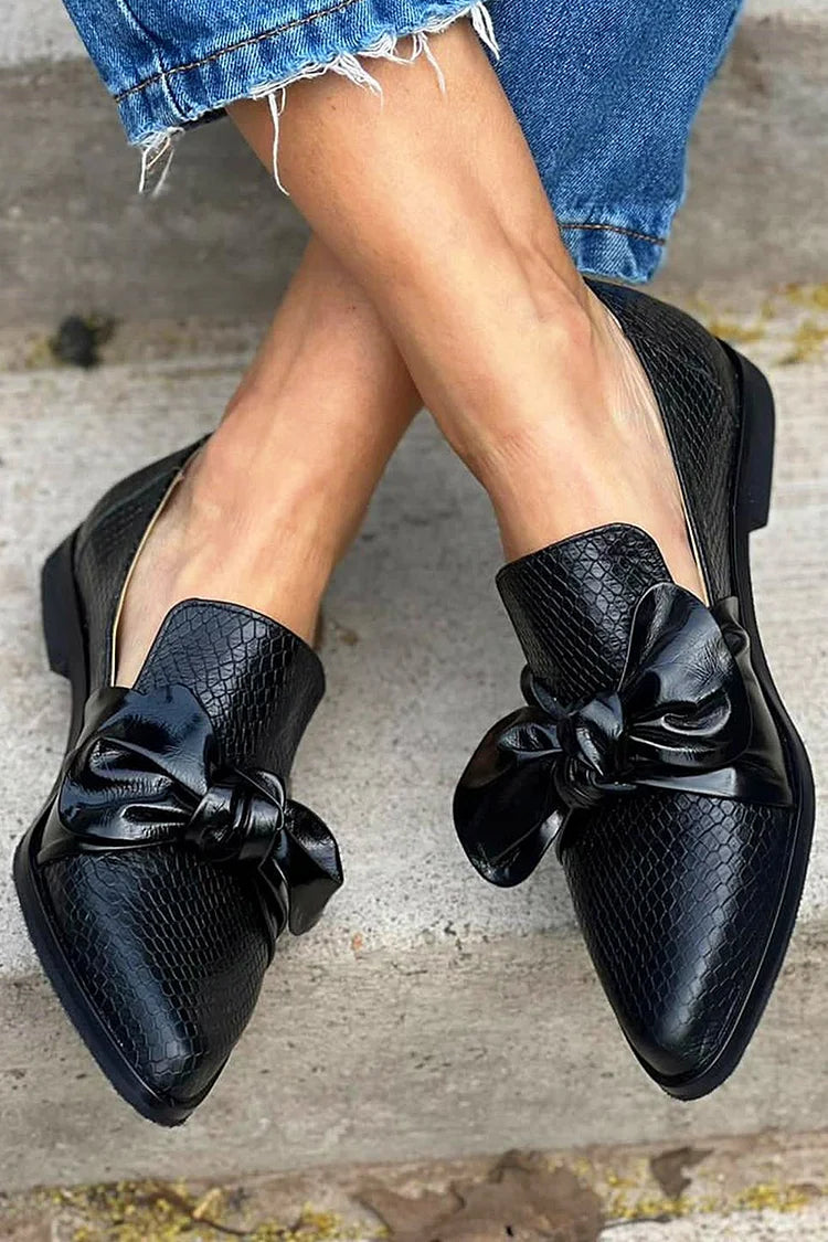 Carla – Elegant Loafers with Snake Leather Print