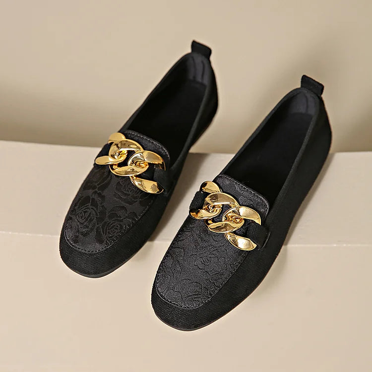Dahlia – Elegant Loafers with Chain Detail
