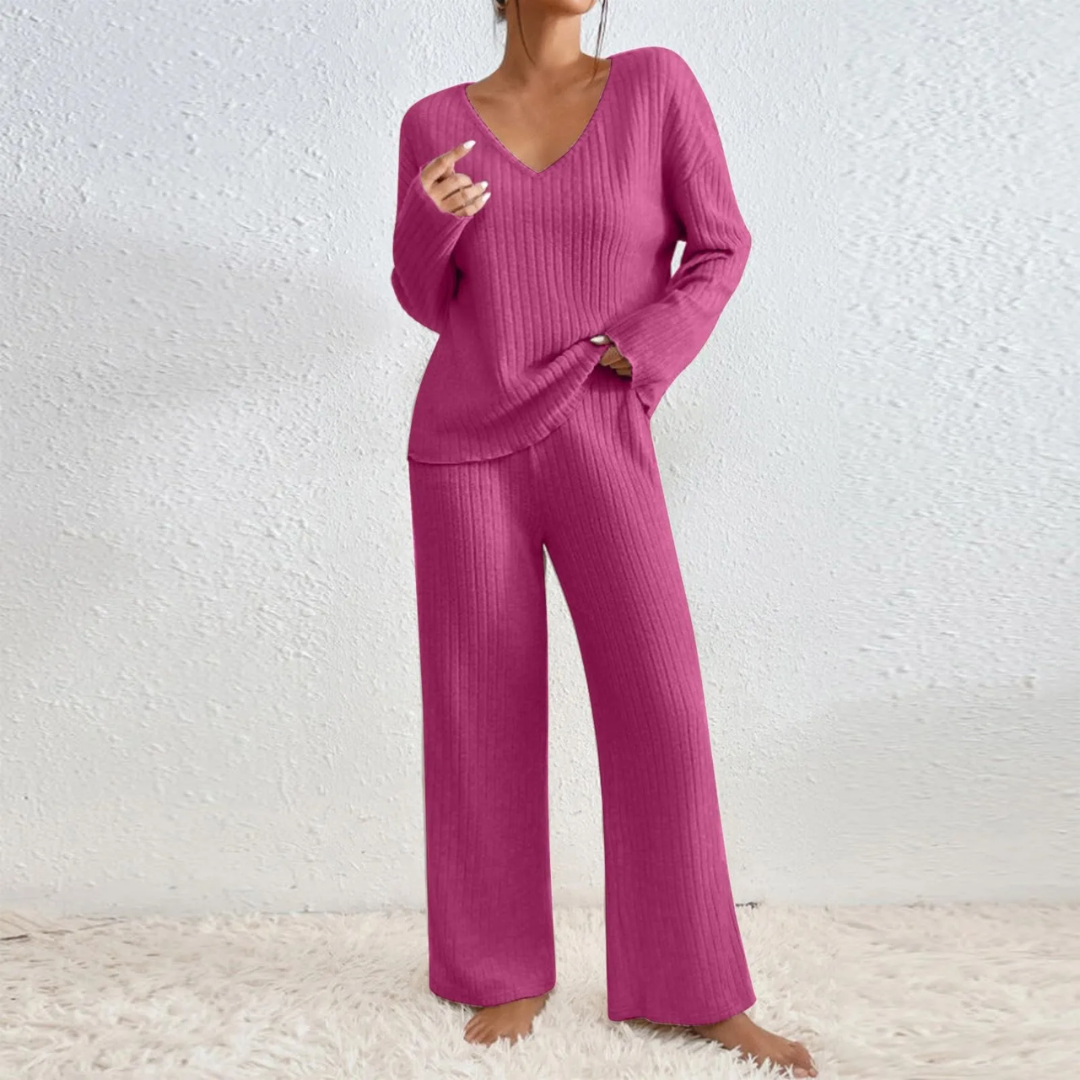 Lalaine – Ribbed 2-Piece Lounge Set