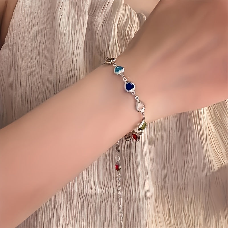 Aurelia - Heart Shaped Bracelet
