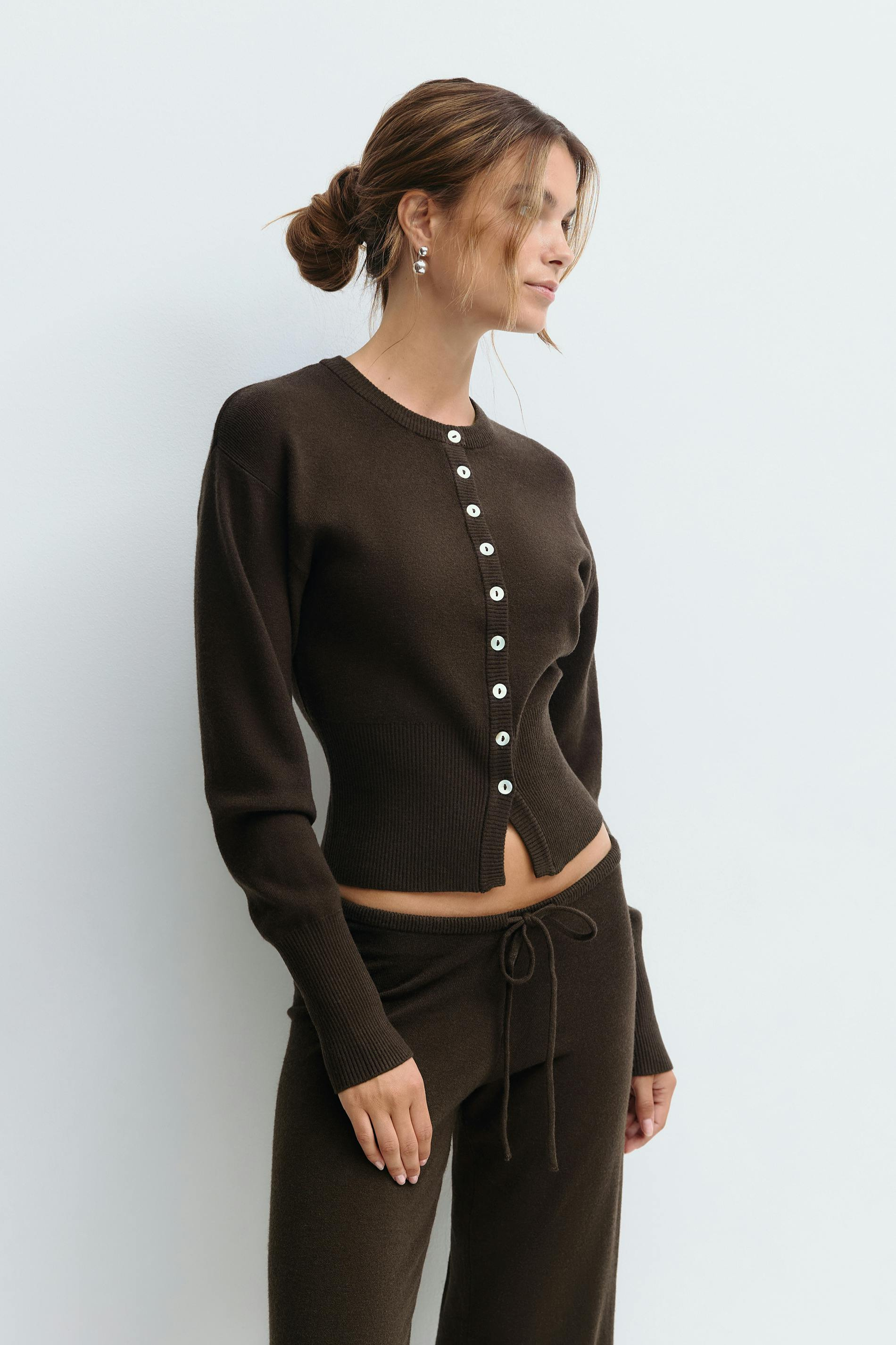 Lavinia – Sculpted Knit Top and High Waist Lounge Pants