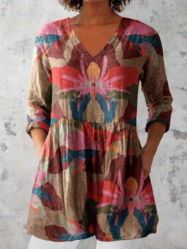 Paula - Long Blouse with V-Neck