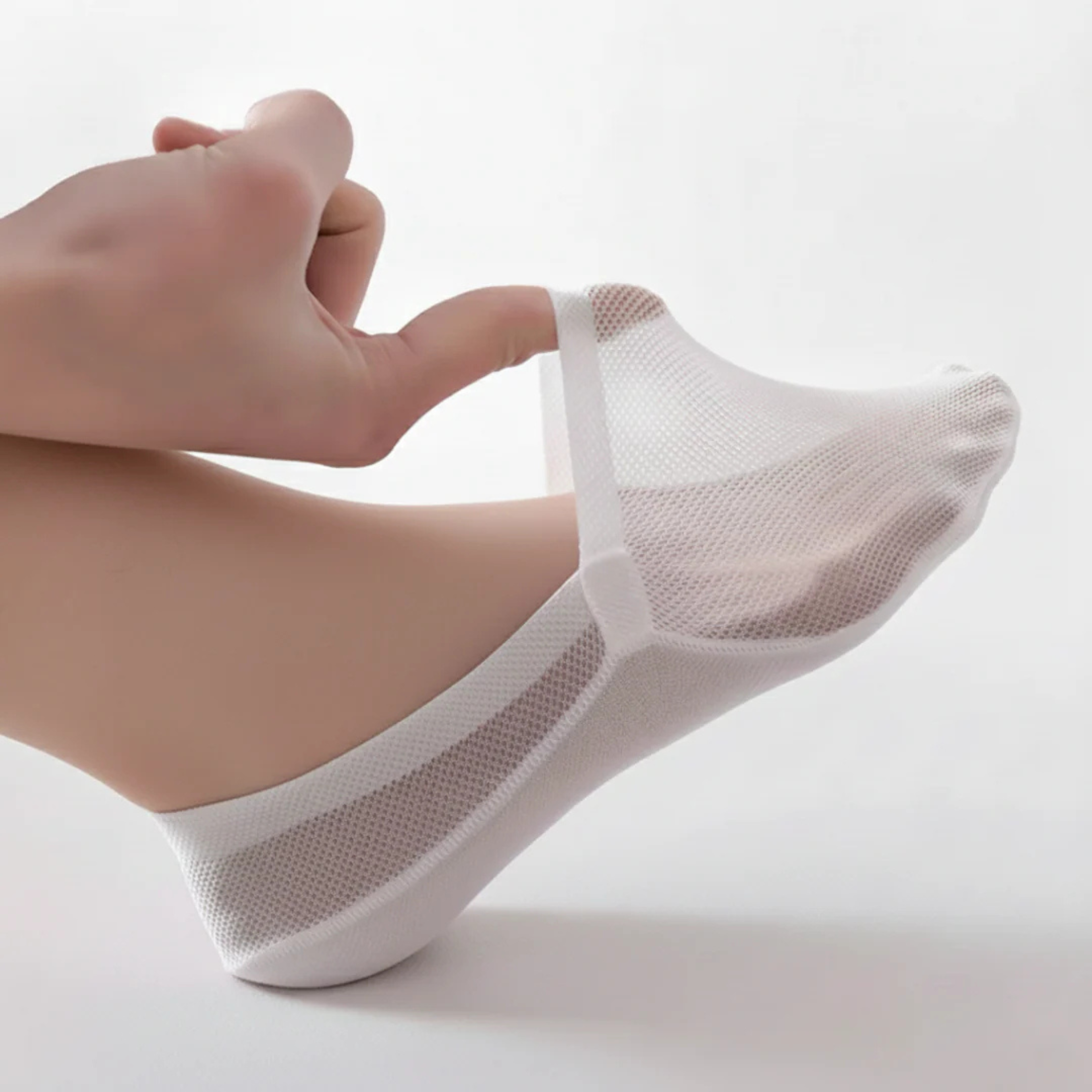 Lexa - Invisible Non-Slip Everyday Socks