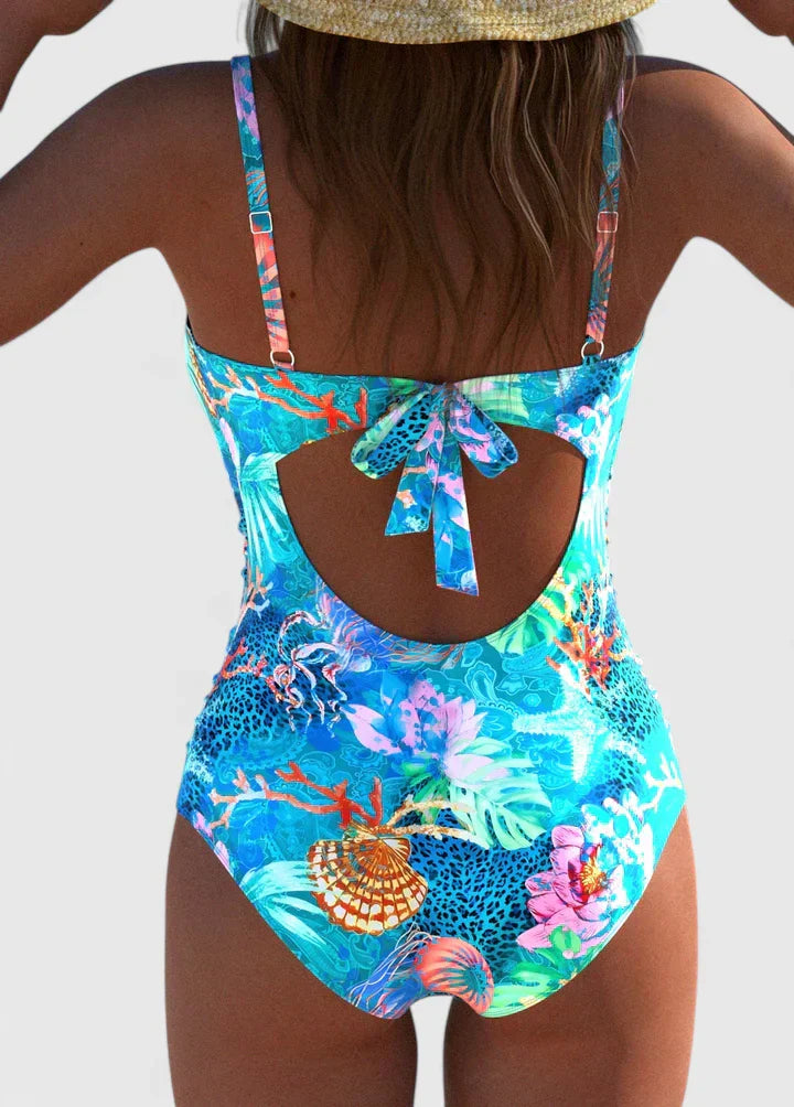 Josie - Sophisticated One-Piece Swimsuit
