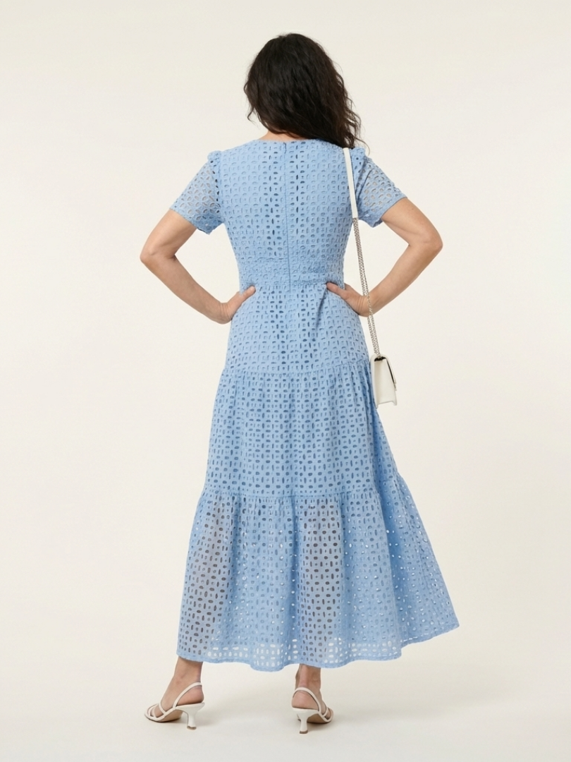 Belle - V-Neck Short Sleeve Midi Dress