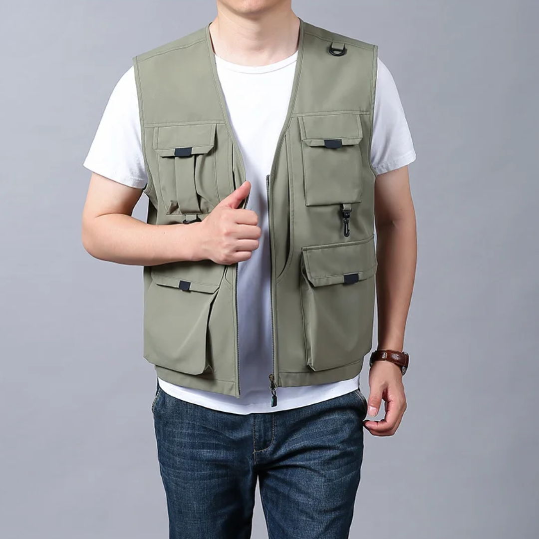 Alex – Multi-Pocket Breathable Outdoor Gilet