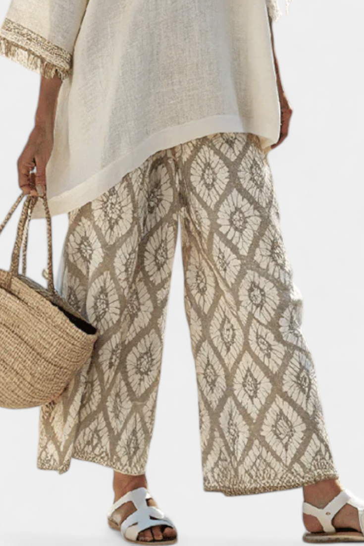 Hana – Sophisticated Top and Casual Pants