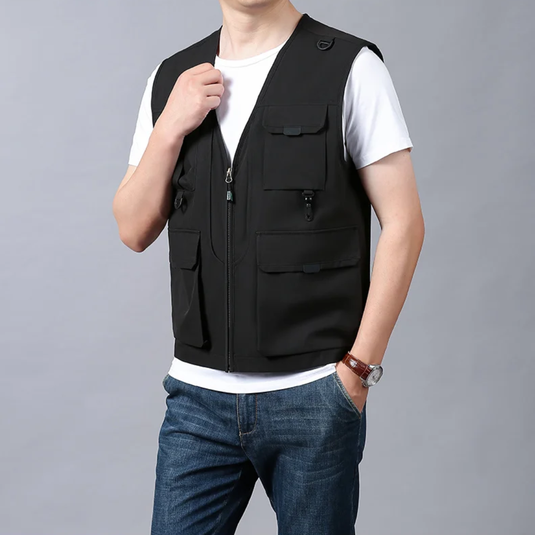 Alex – Multi-Pocket Breathable Outdoor Gilet