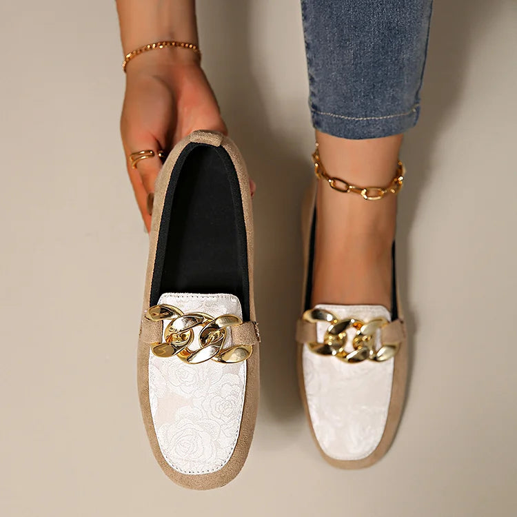 Dahlia – Elegant Loafers with Chain Detail