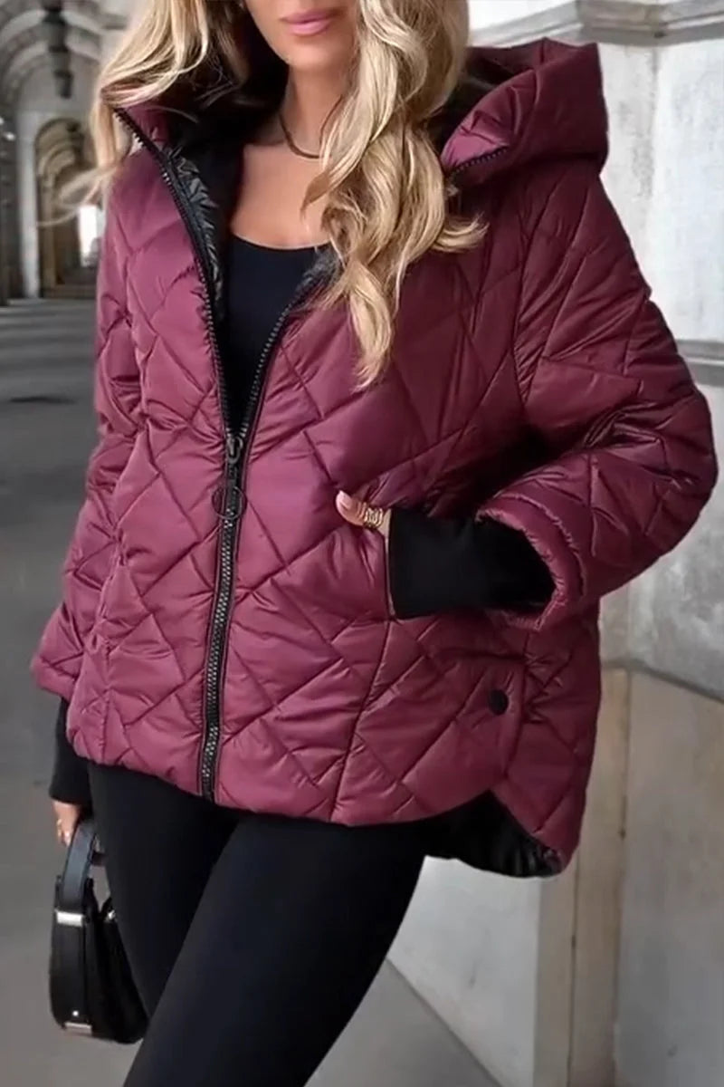 Maia – Quilted Hooded Jacket for Everyday Comfort