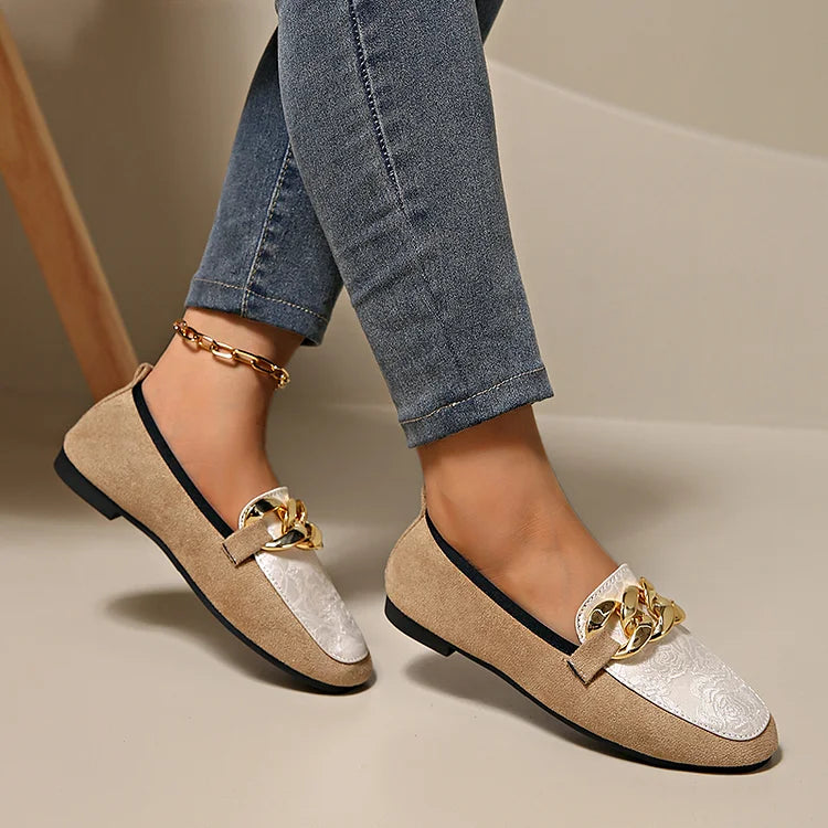 Dahlia – Elegant Loafers with Chain Detail