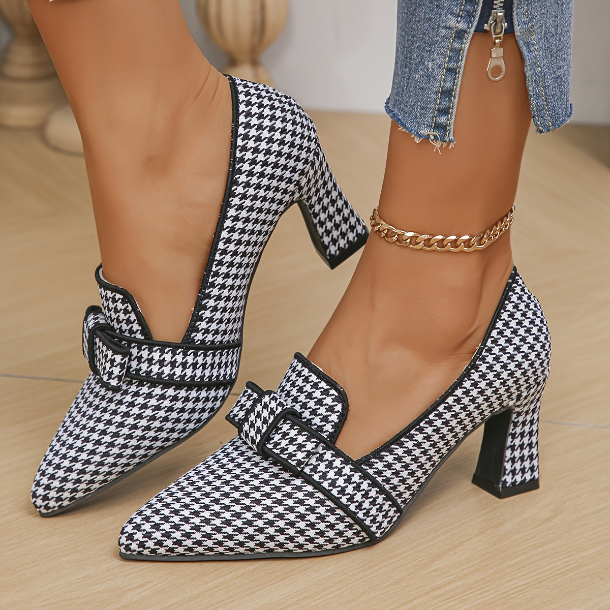 Emanuelle – Structured Elegance Houndstooth Heels