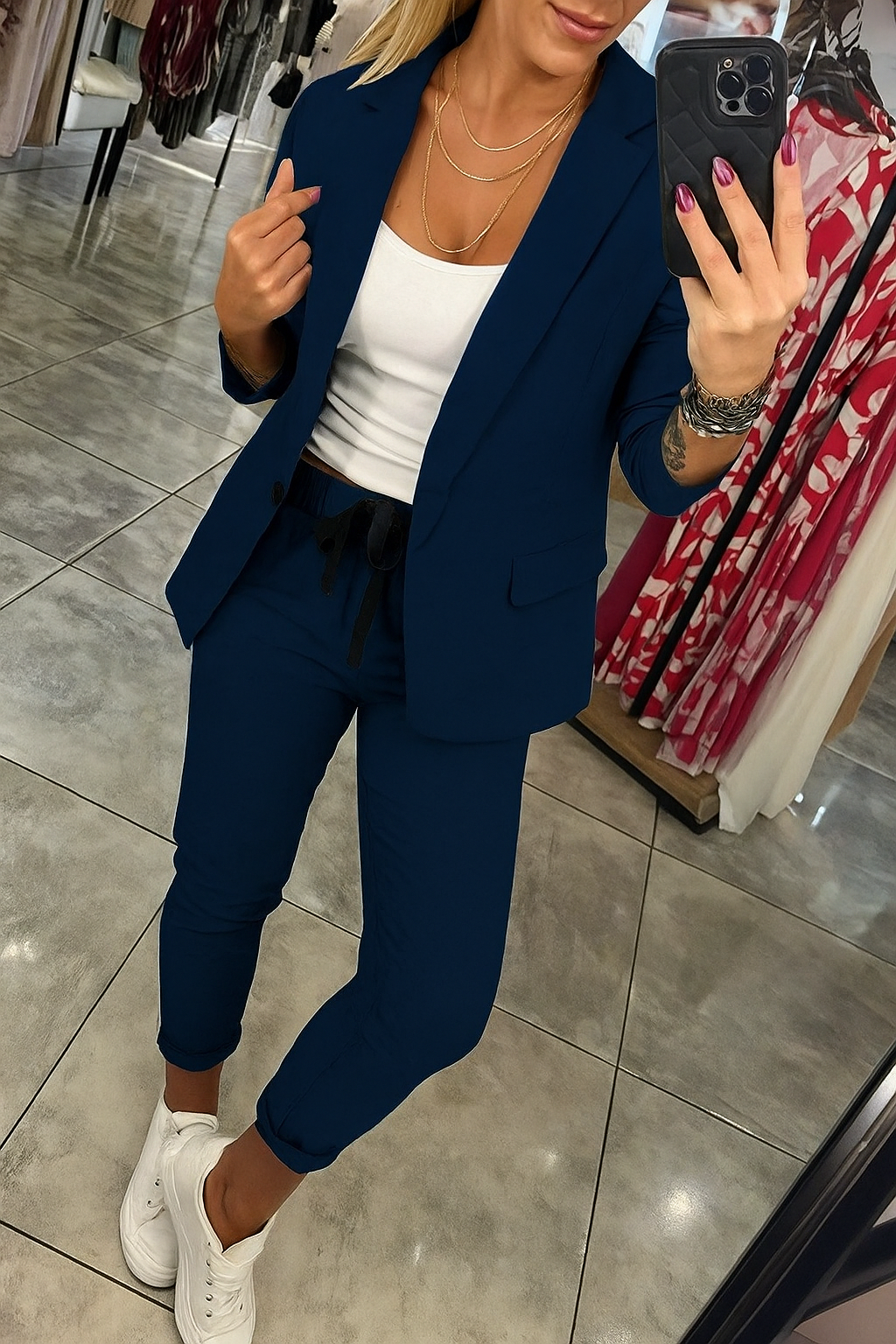 Izabela - Relaxed Blazer and Jogger Set