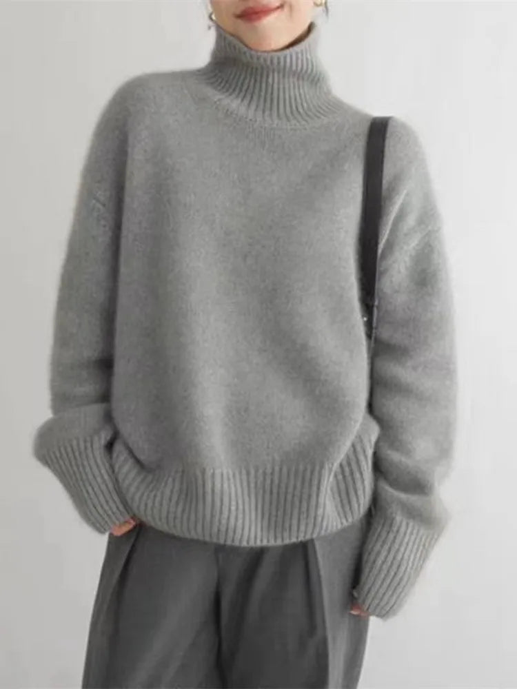 Mona – Cashmere Turtleneck Sweater