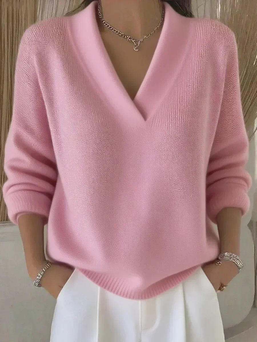 Ember – Relaxed V-Neck Sweater