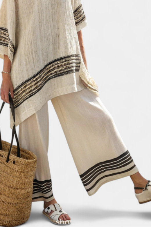 Marie – Elegant Black Striped Linen Top and Flowing Pants