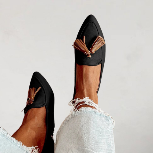 Epifany – Trendy Loafers with Pointed Toe and Block Decoration
