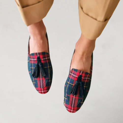 Carmen – Round Toe Loafers with Tassels