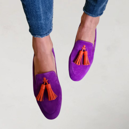 Via – Elegant Suede Loafers with Tassel