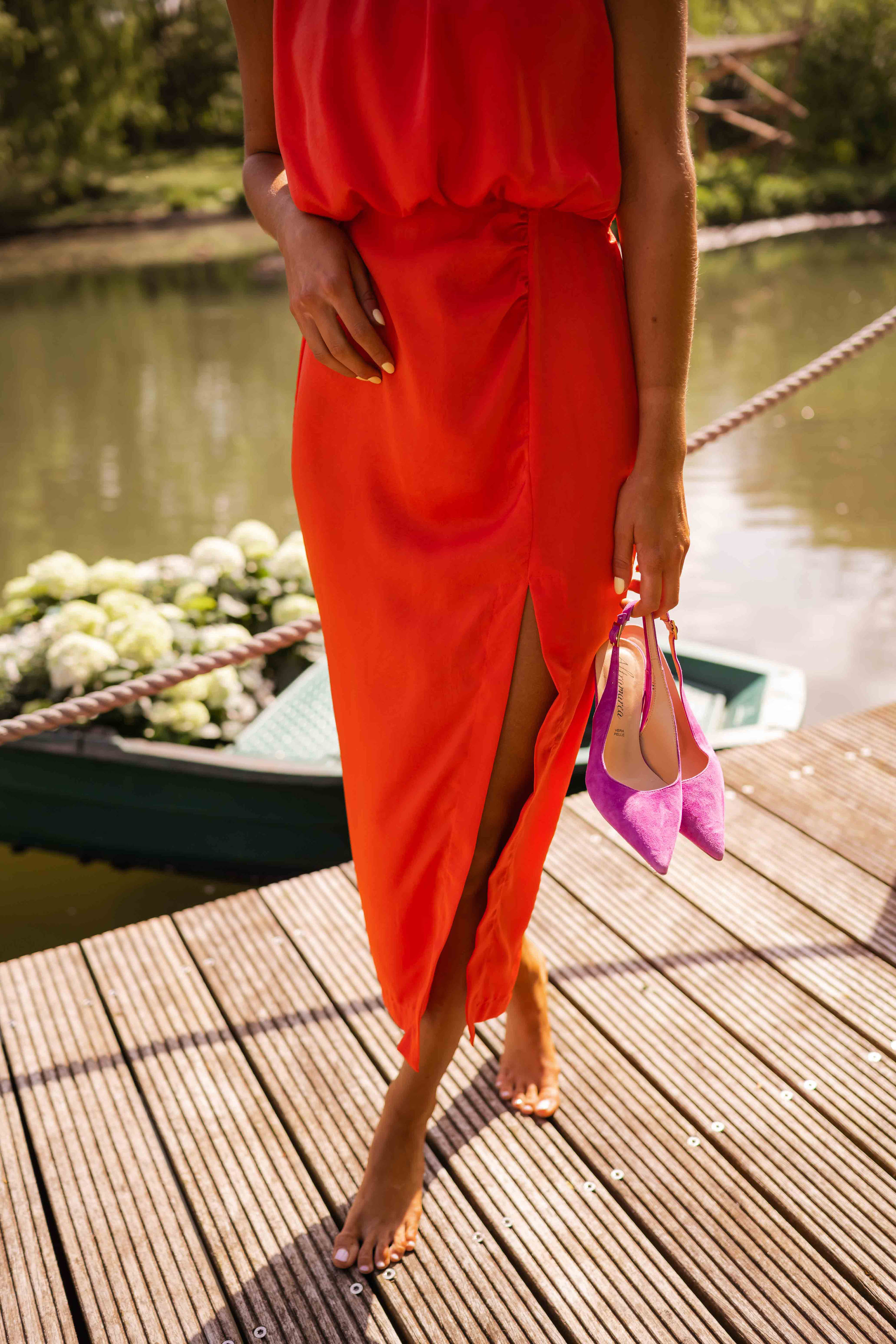 Nikki - Elegant Summer Slit Dress