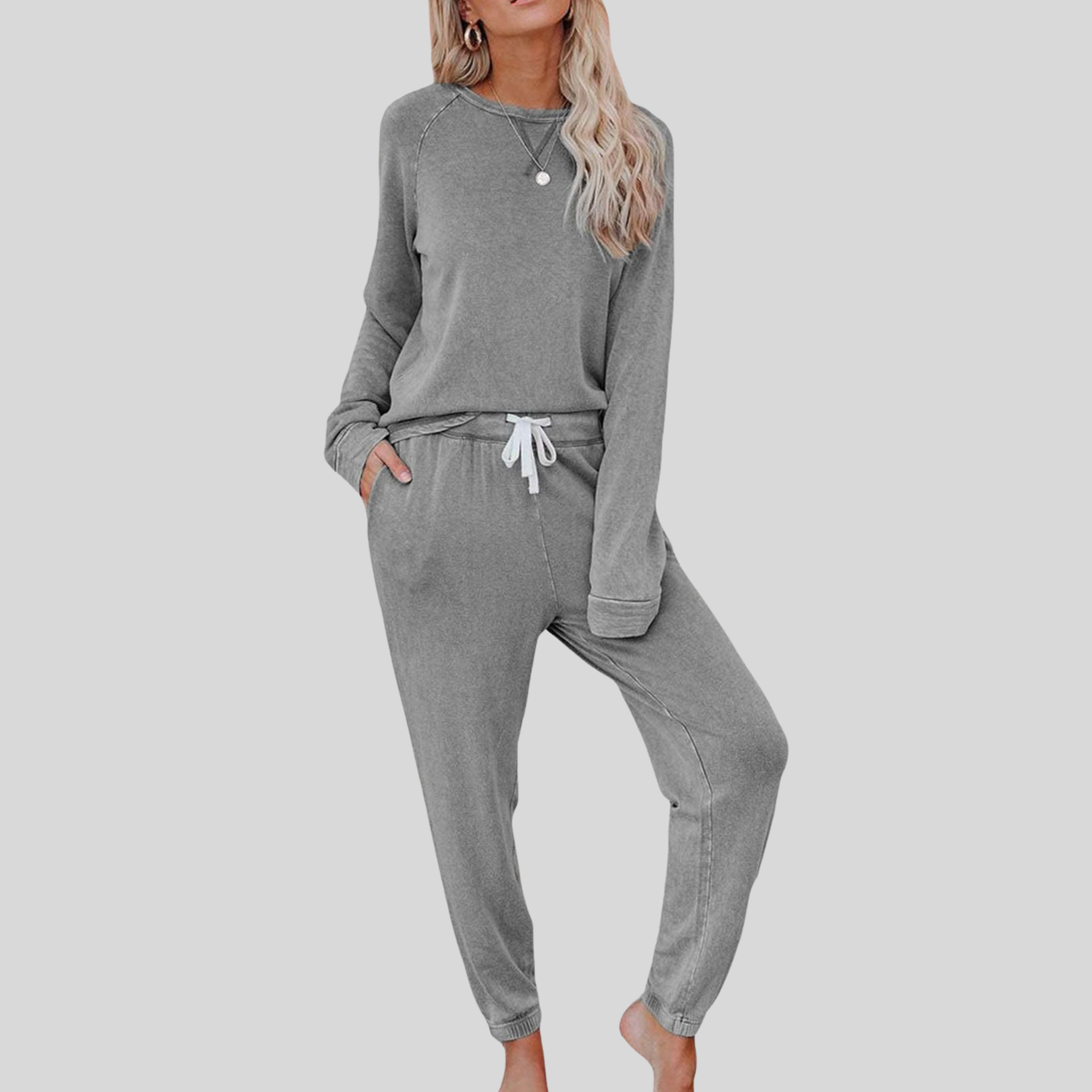 Jackie – Casual Long Sleeve and Sweatpants Set