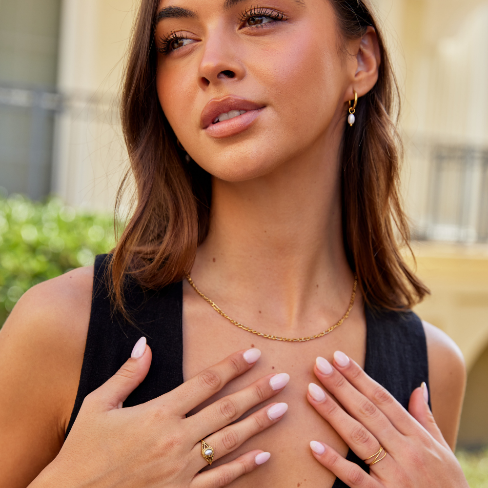 Ava – Vintage Pearl Ring