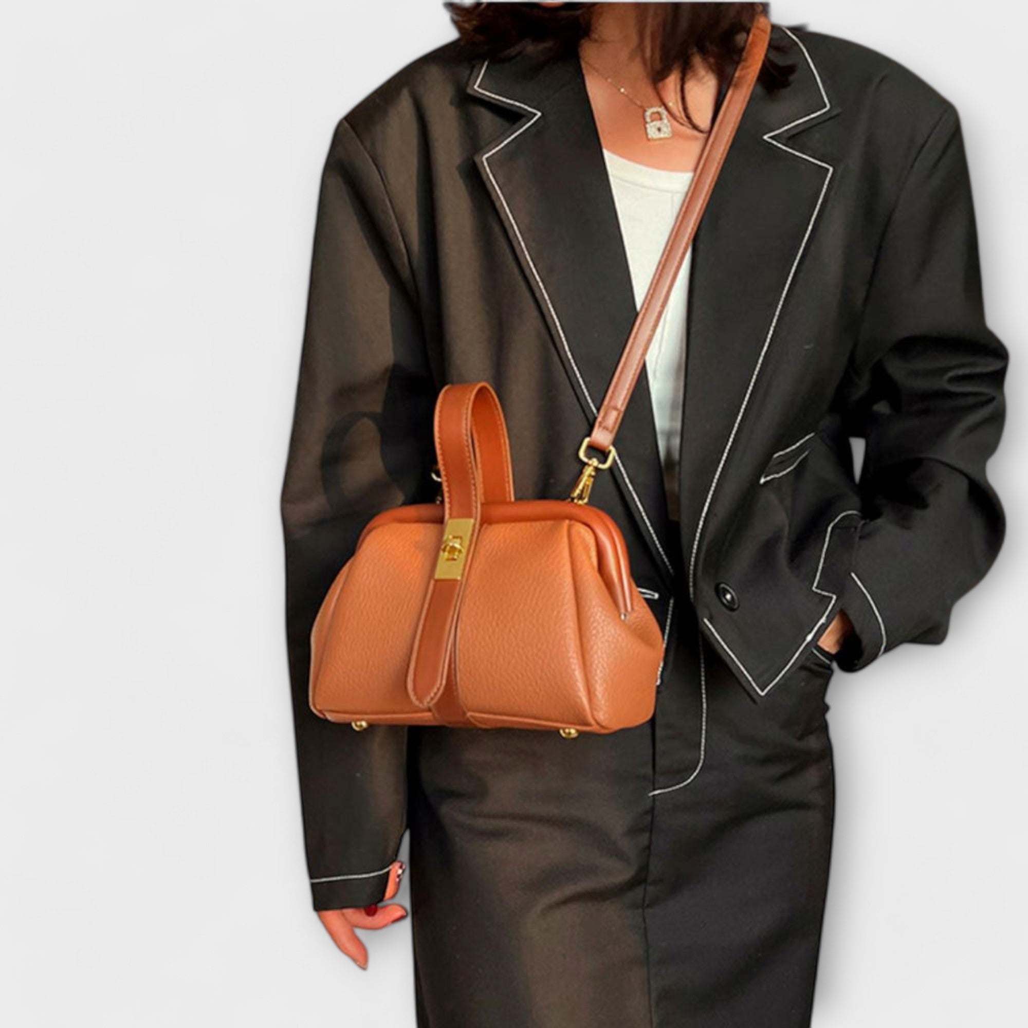 Yonna - Retro Tote Bag