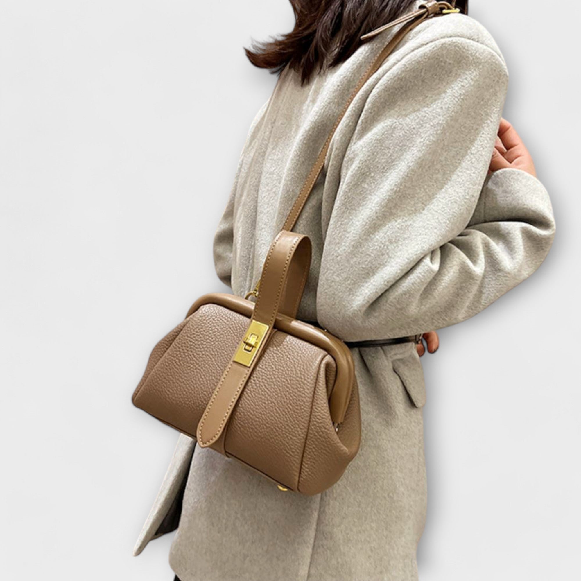 Yonna - Retro Tote Bag