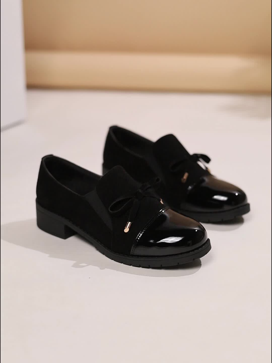 Carly – Elegant Loafers with Soft Support