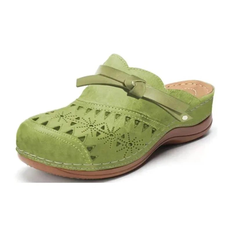 Vivian – Comfortable Everyday Clogs