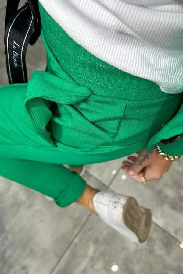 Izabela - Relaxed Blazer and Jogger Set