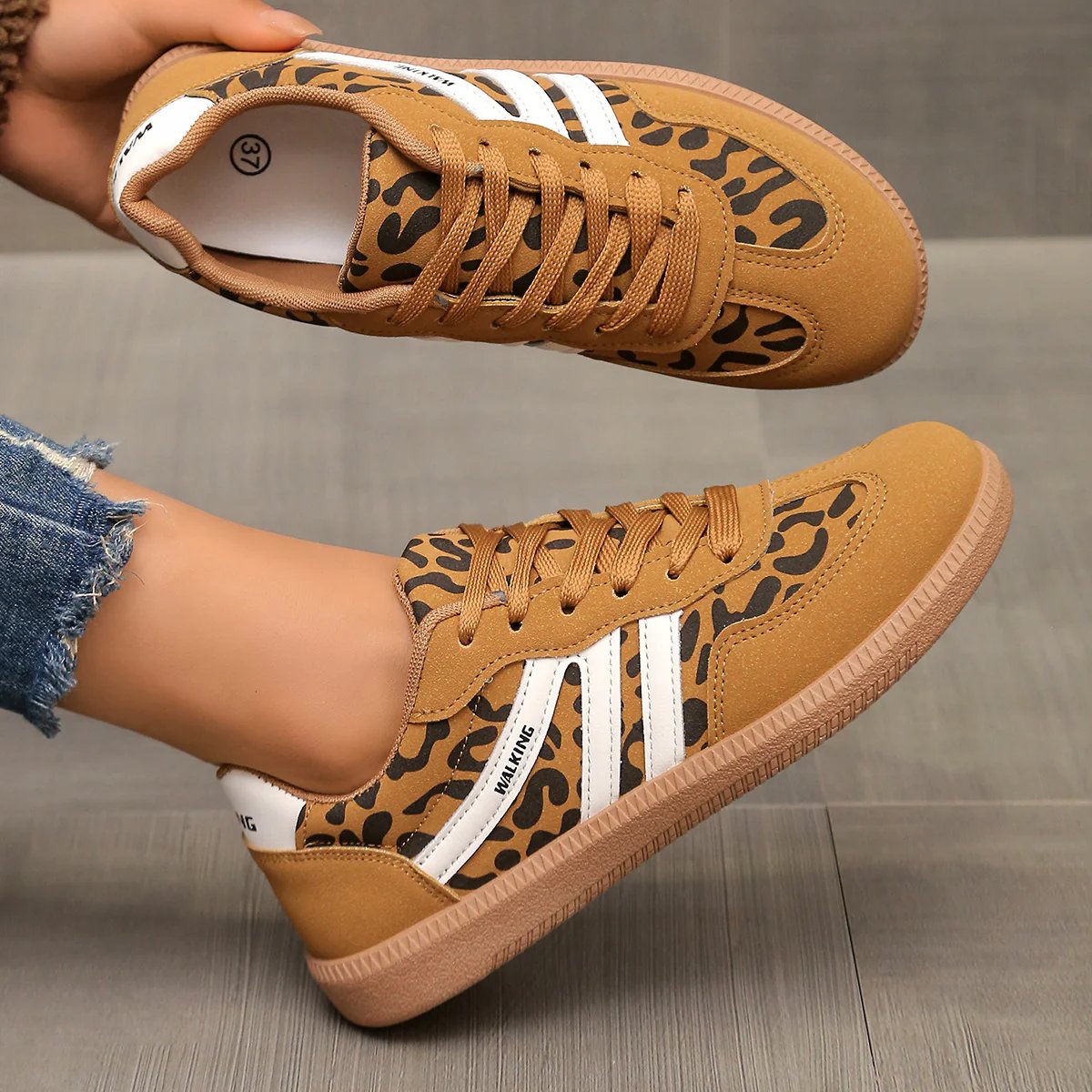 Ryleigh – Orthopedic Cushioned Sneakers