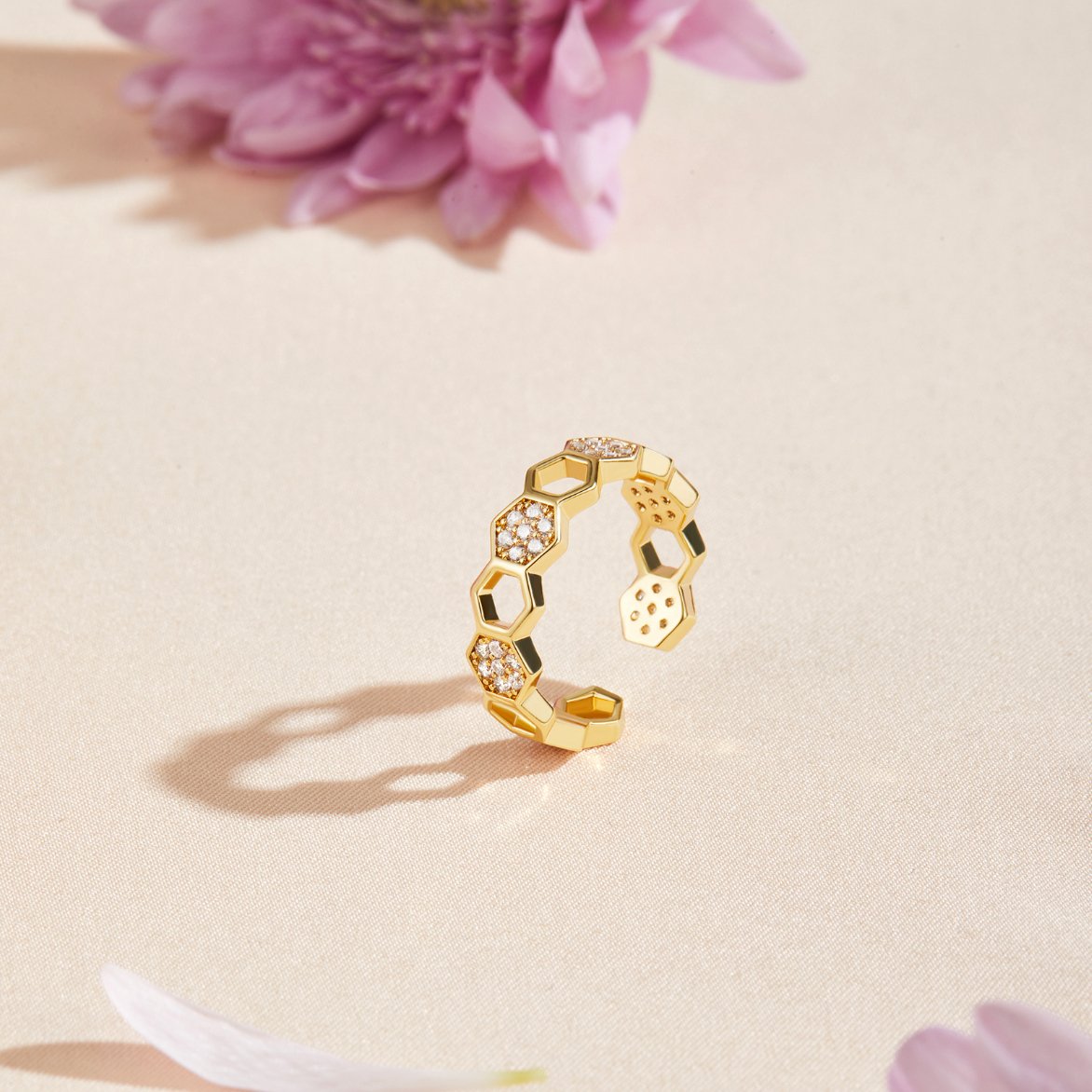 Bea – Gold & Crystal Ring