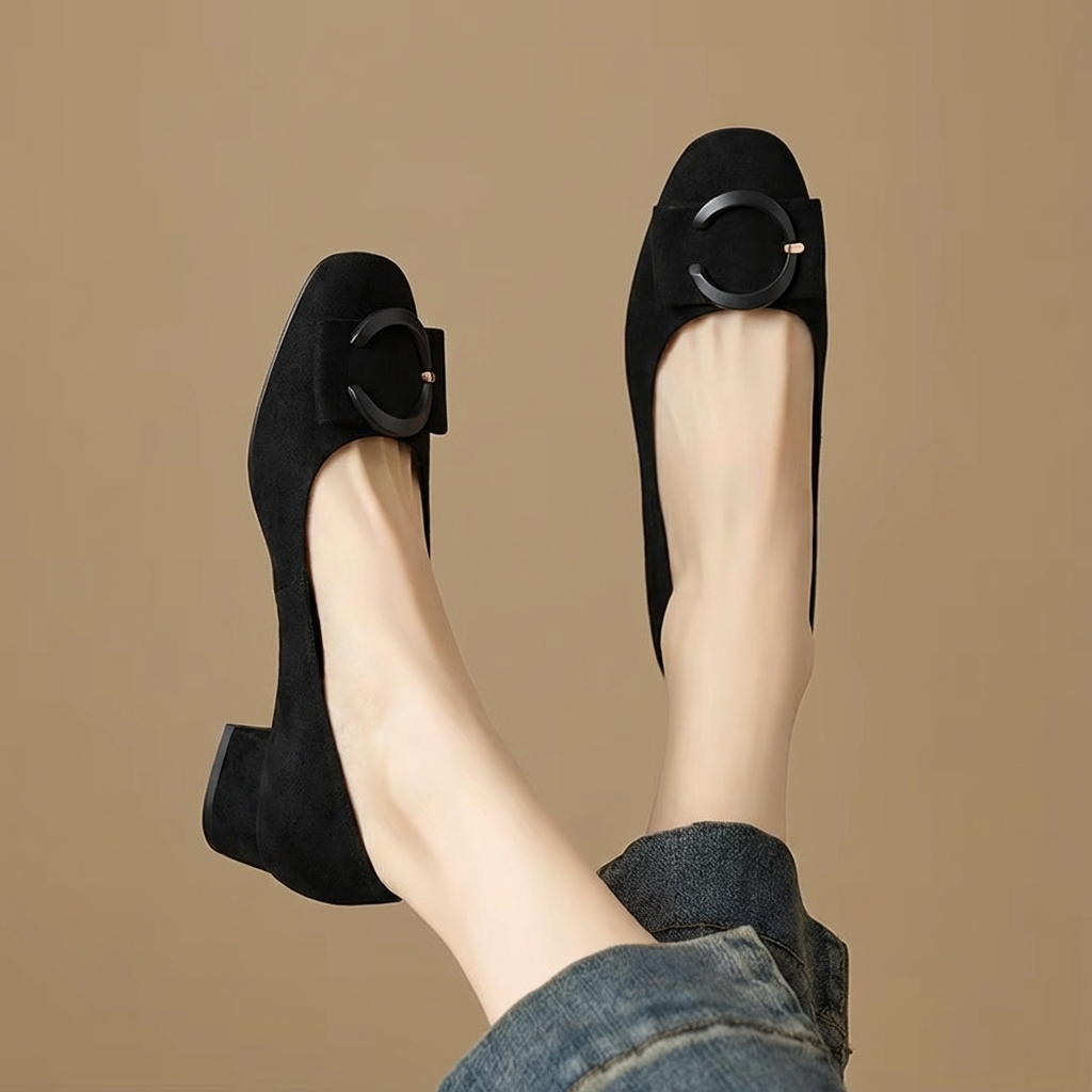 Eliza - Suede Flats