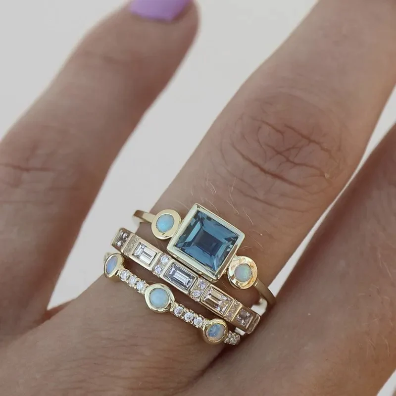 Ofelia - Vintage Blue Crystal Ring
