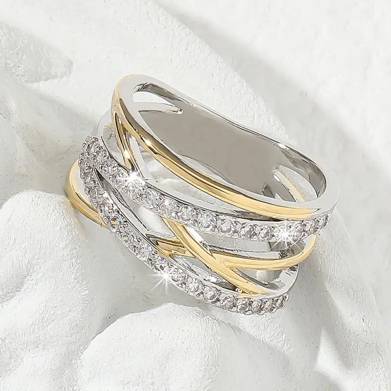 Ellaine – Layered Ring of Gold and Silver with Beautiful Zirconia