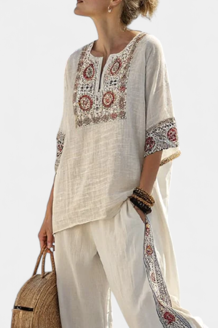 Ann – Essential Embroidered Blouse and Wide-Leg Pants