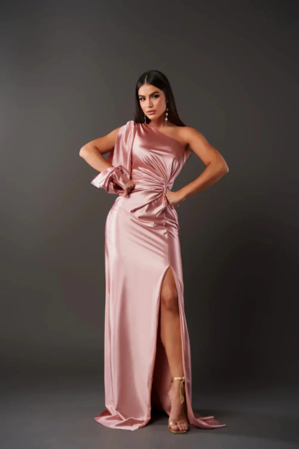 Zarra – Elegant One-Shoulder Maxi Dress
