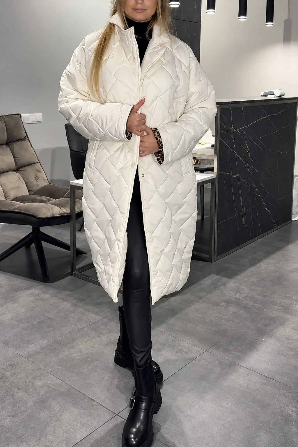 Sydney – Quilted Leopard-Lined Coat