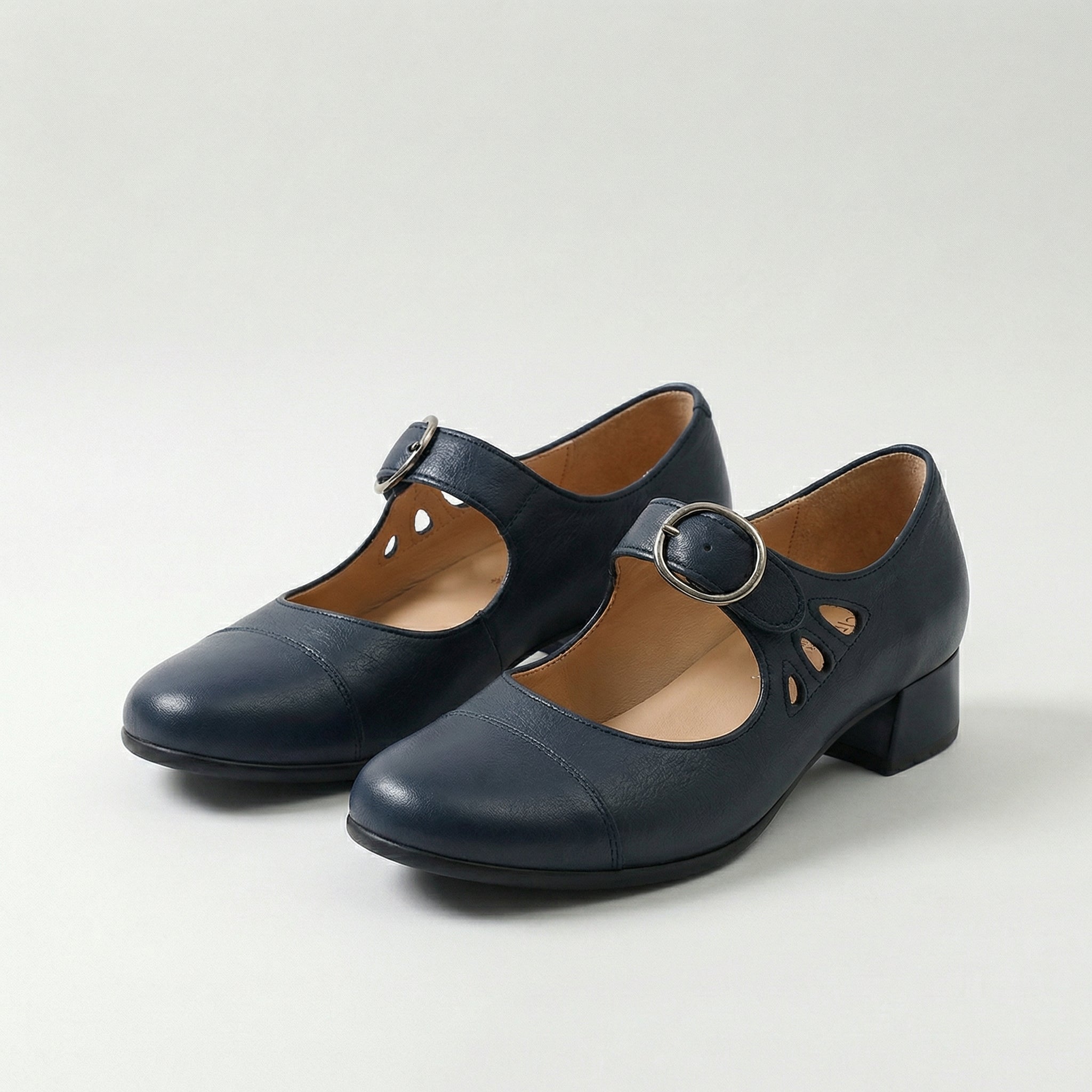 Nicole – Orthopedic Leather Sandals