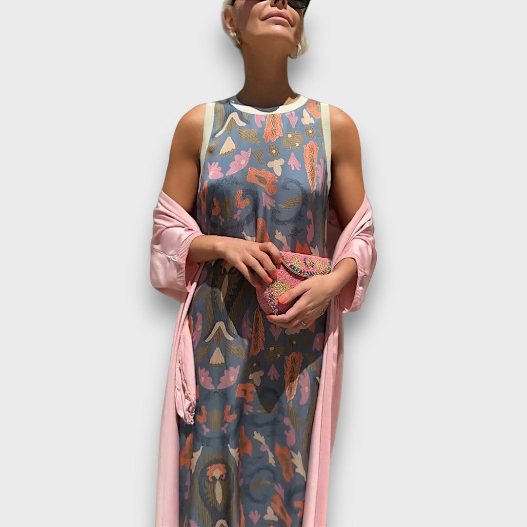Vera – Flowing Maxi Dress with Pastel Cardigan