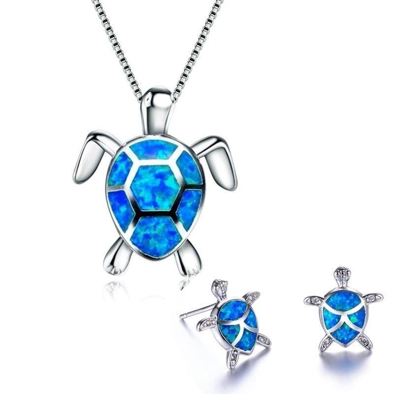 Ruth – Set of Necklace and Earrings Sea Turtle with Opal