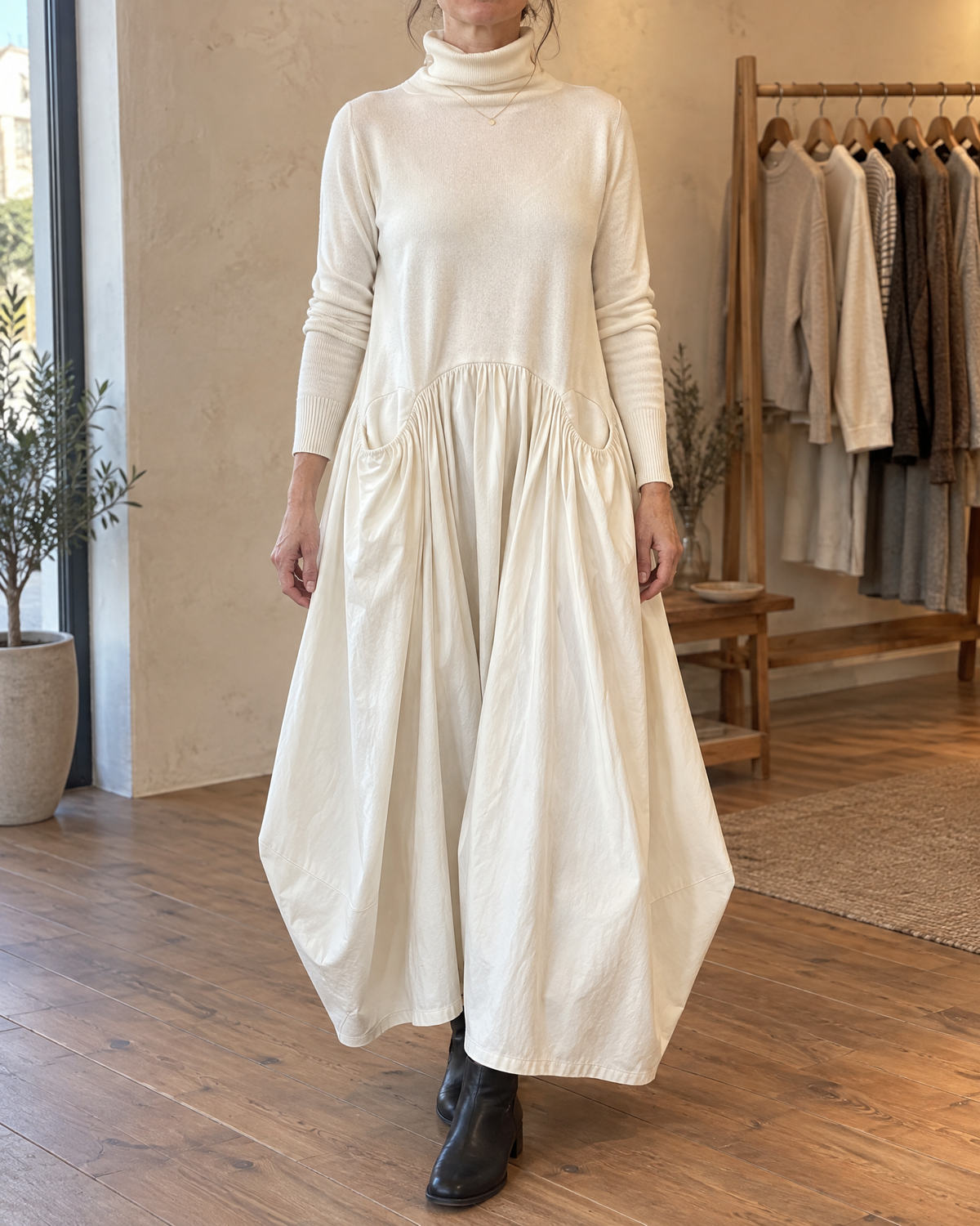 Miriam – Turtleneck Maxi Dress with Pockets