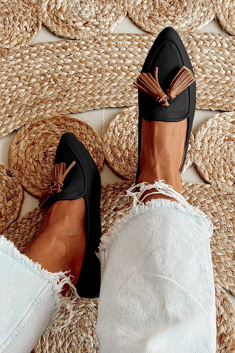 Epifany – Trendy Loafers with Pointed Toe and Block Decoration