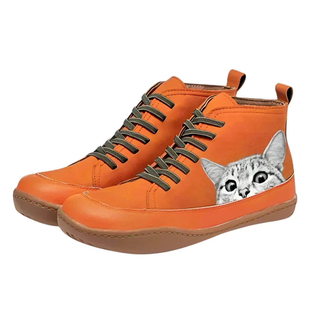 Rhiana – Leather Ankle Boots for Cat Lovers