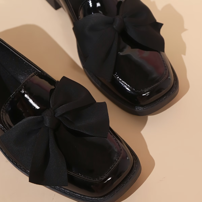 Anika – Wide-Toe Comfort Shoes