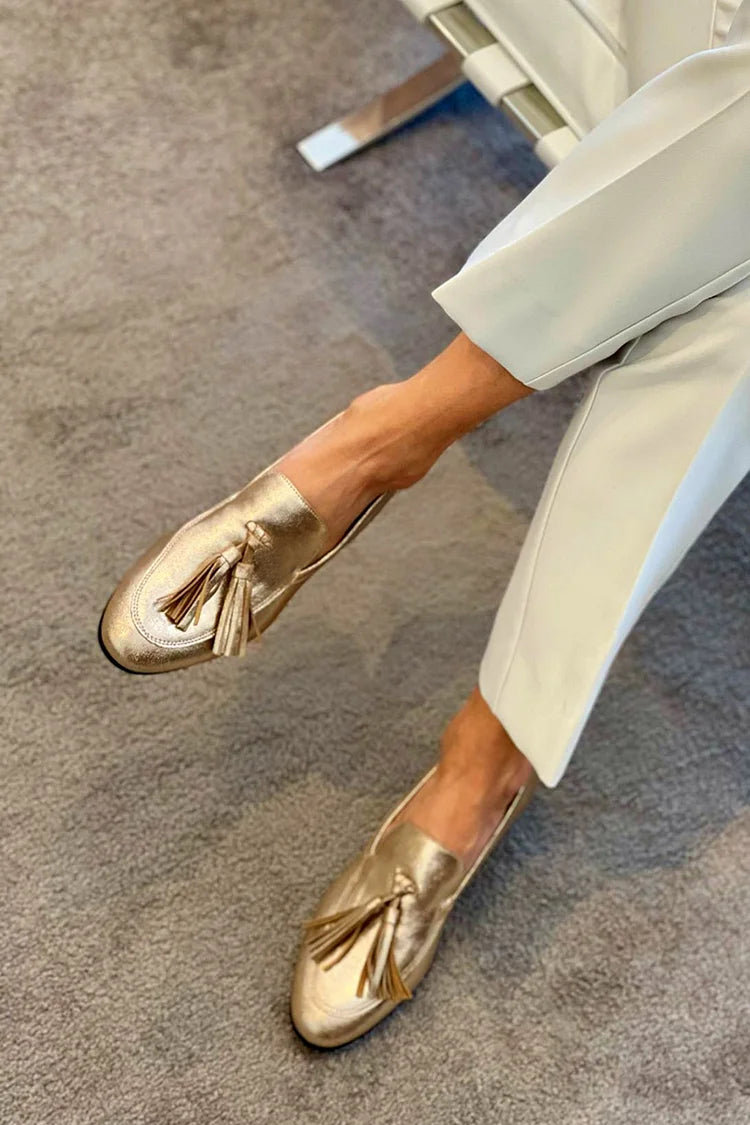 Ria – Gold Loafers with Metallic Shine and Tassels
