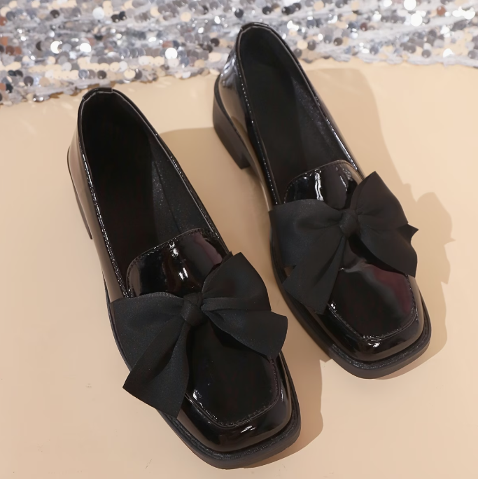 Anika – Wide-Toe Comfort Shoes