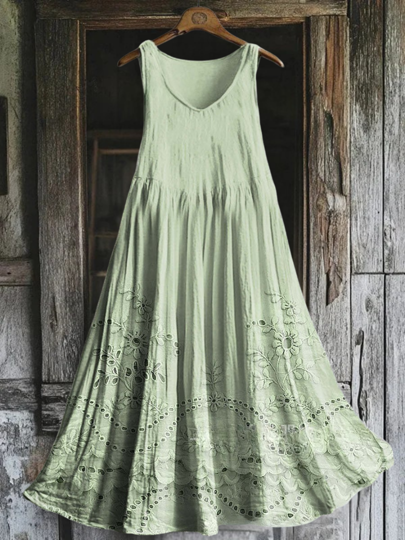 Melanie – Broderie Anglaise Dress