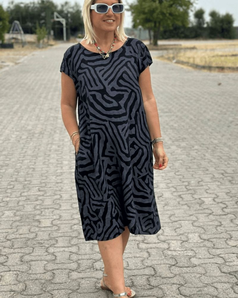Ophelia – Light and Feminine Round-Neck Summer Dress